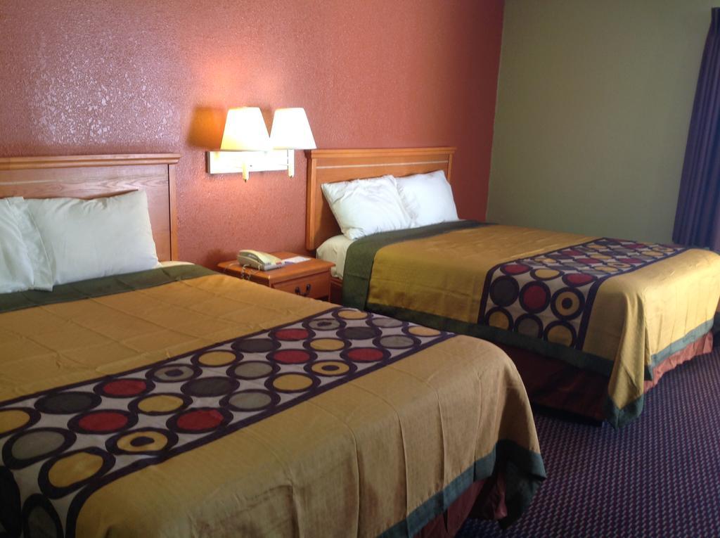 Americas Best Value Inn Pryor Pryor Creek Ngoại thất bức ảnh